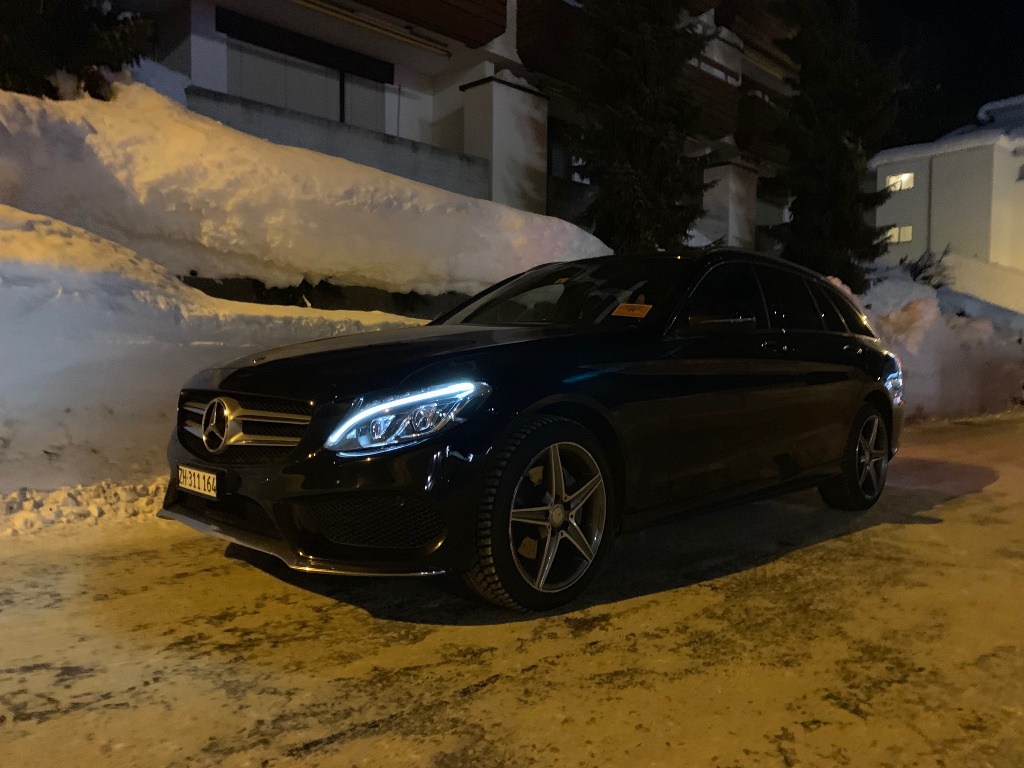 Limousine transfer to WEF Davos